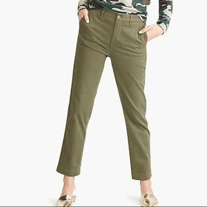 High-Rise Girlfriend Chino Pant Green
